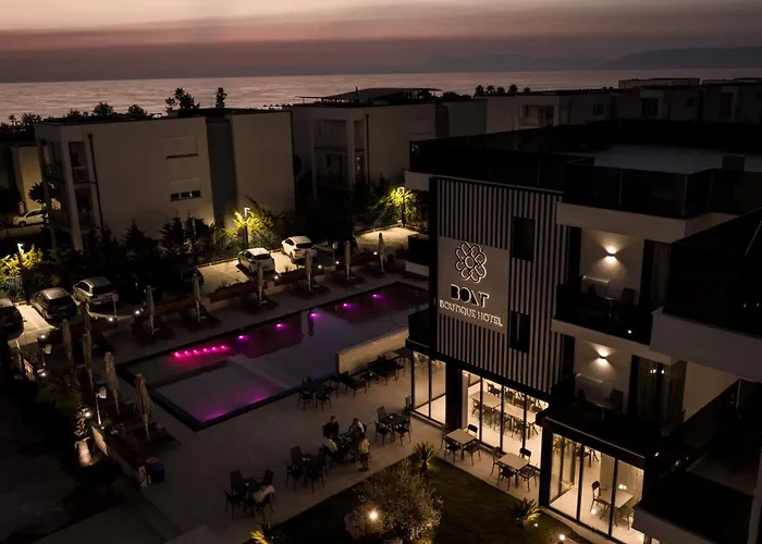 Bolt Boutique Hotel