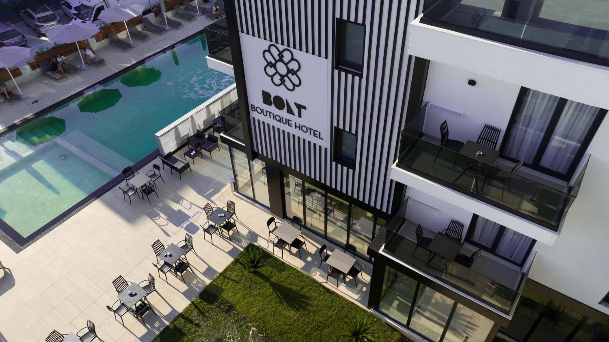 Bolt Boutique Hotel 4*