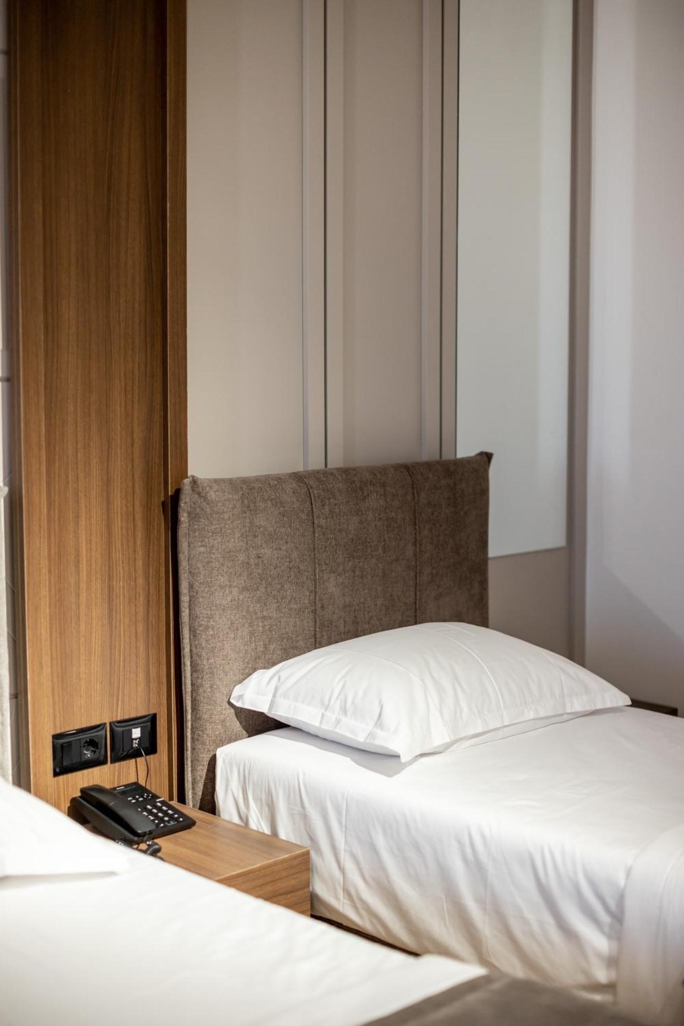 Bolt Boutique Hotel 4*